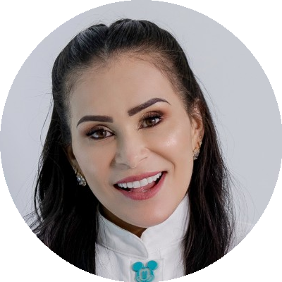 Dra. Edivânia Barboza